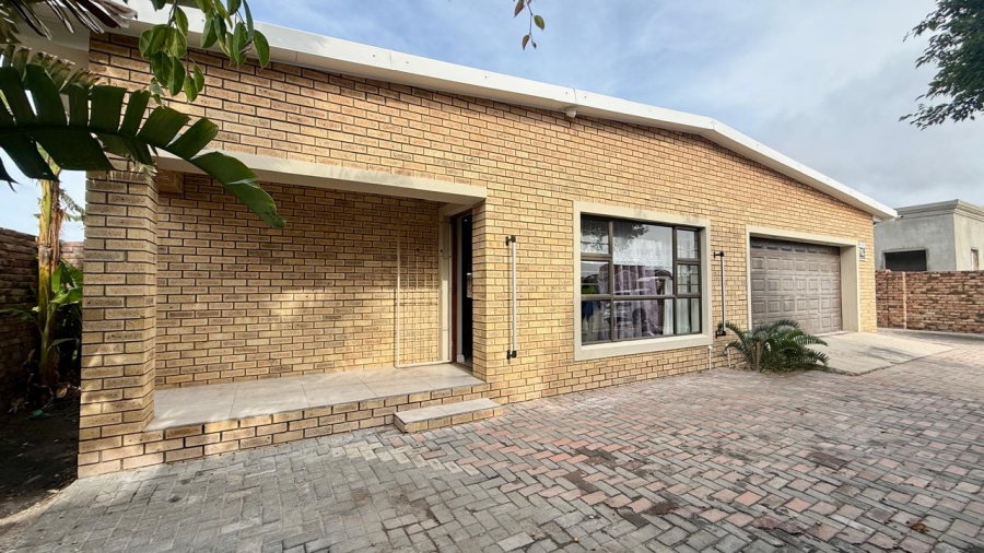 2 Bedroom Property for Sale in Parsonsvlei Eastern Cape